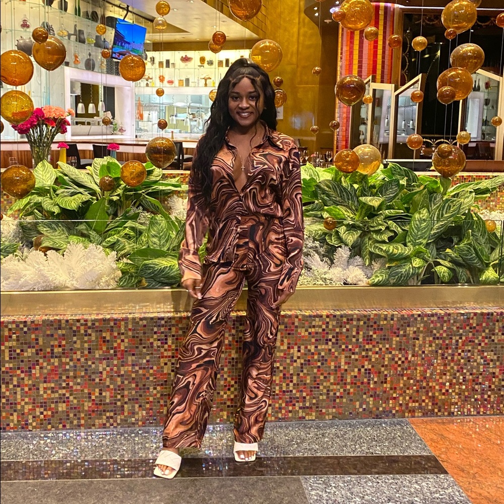 Shein 2 Piece Marble Set